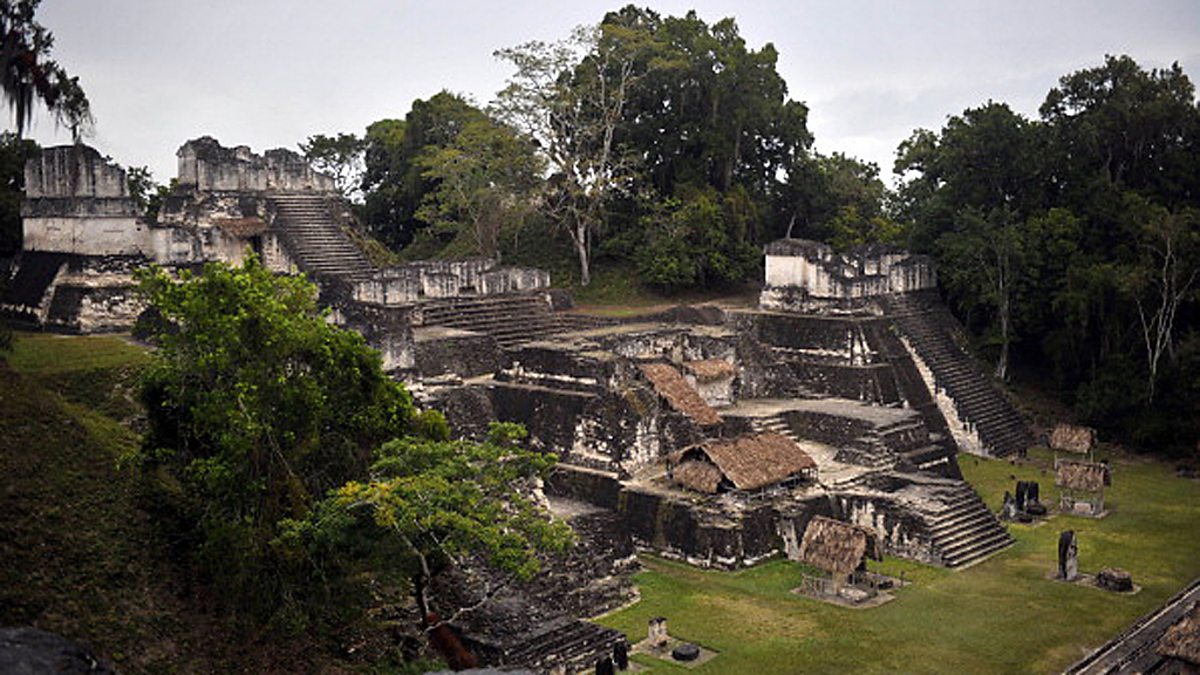 maya collapse Classic maya collapse in archaeology, the classic maya collapse refers to the decline of maya civilization and abandonment of maya cities in the southern maya lowlands of mesoamerica between the 8th and 9th centuries, at the end of the classic mayan period preclassic maya experienced a similar collapse in the 2nd century. maya collapse Classic maya collapse in archaeology, the classic maya collapse refers to the decline of maya civilization and abandonment of maya cities in the southern maya lowlands of mesoamerica between the 8th and 9th centuries, at the end of the classic mayan period preclassic maya experienced a similar collapse in the 2nd century.