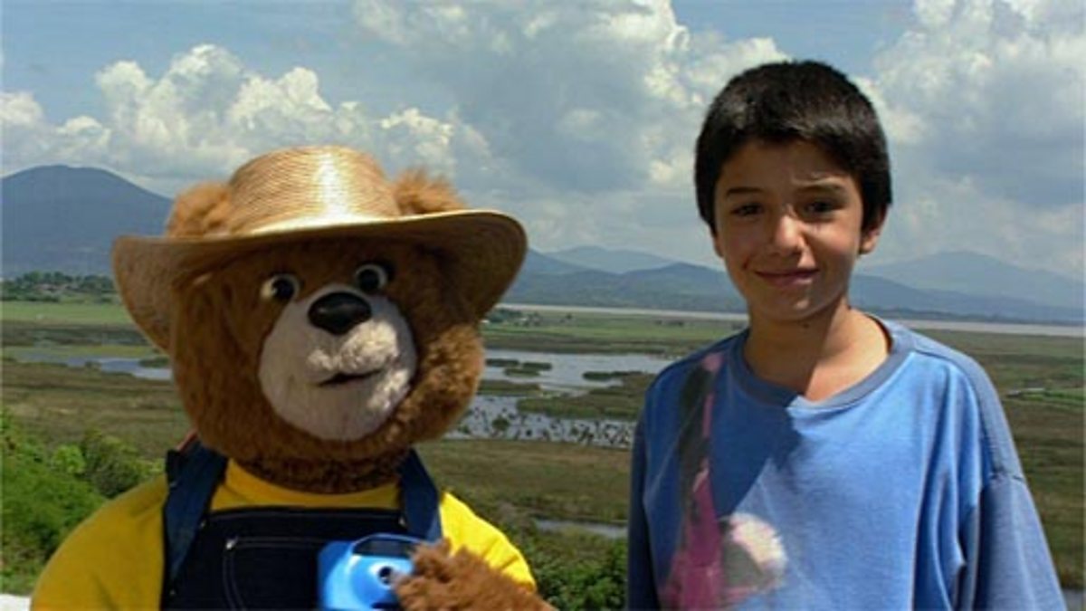 BBC CBeebies Barnaby Bear, Tocuaro A Mexican Village, A visit to