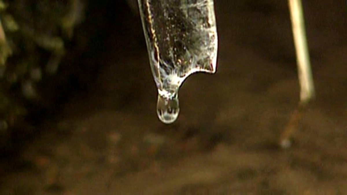 BBC Two Science Clips, Solids and Liquids, Snow, ice and water