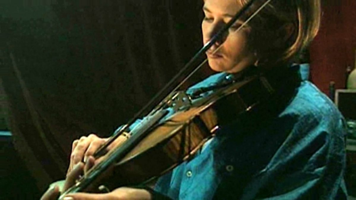 BBC Two KS1 Science Clips, Sound and Hearing, Image and sound association