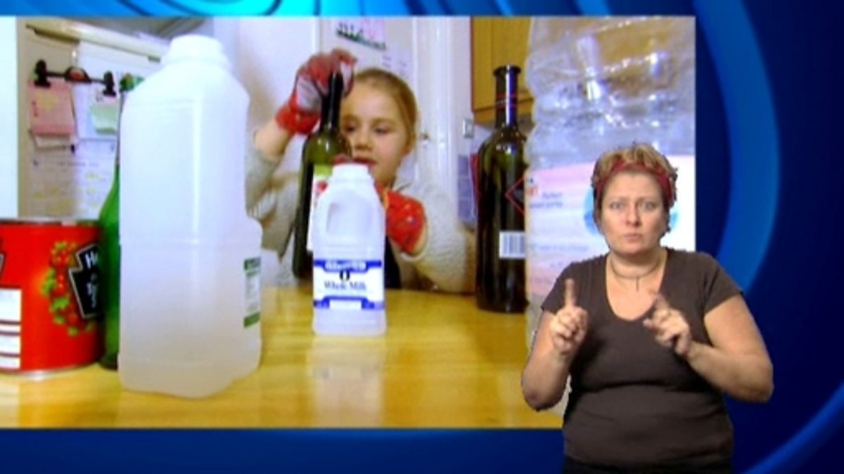 BBC Two Science Clips Investigates, Grouping and Changing Materials