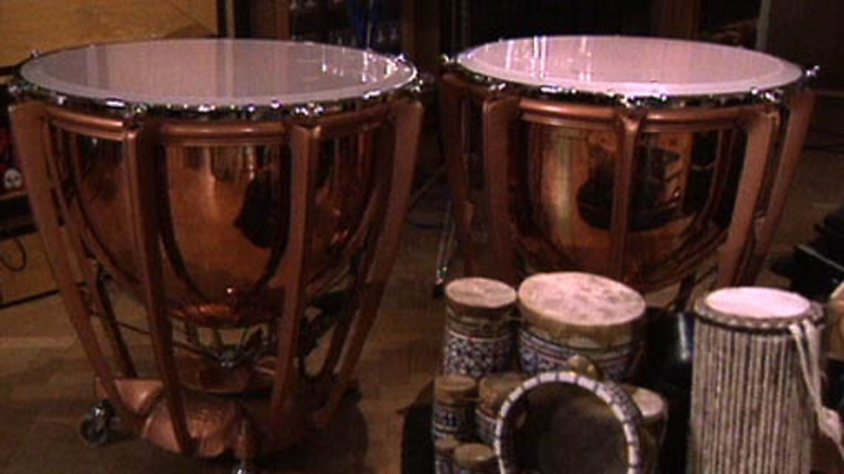 BBC Two Watch, Musical Instruments Hitting, Exploring instruments drums