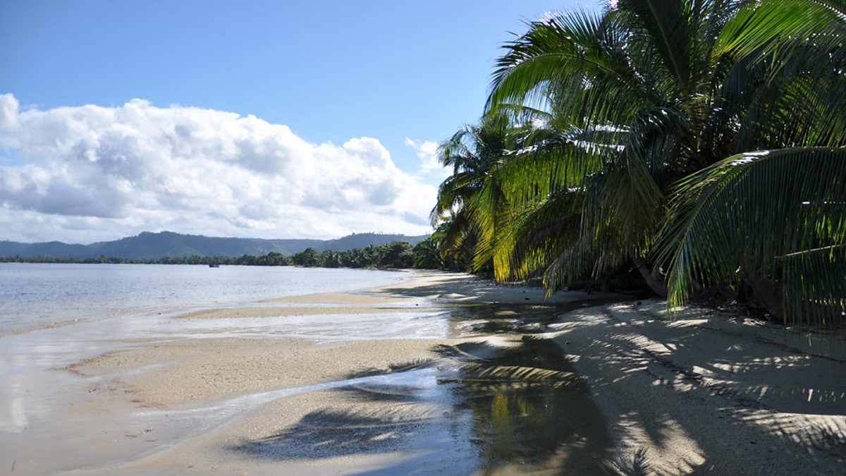 BBC Two - Madagascar: In Pictures - World's Most Dangerous Roads ...