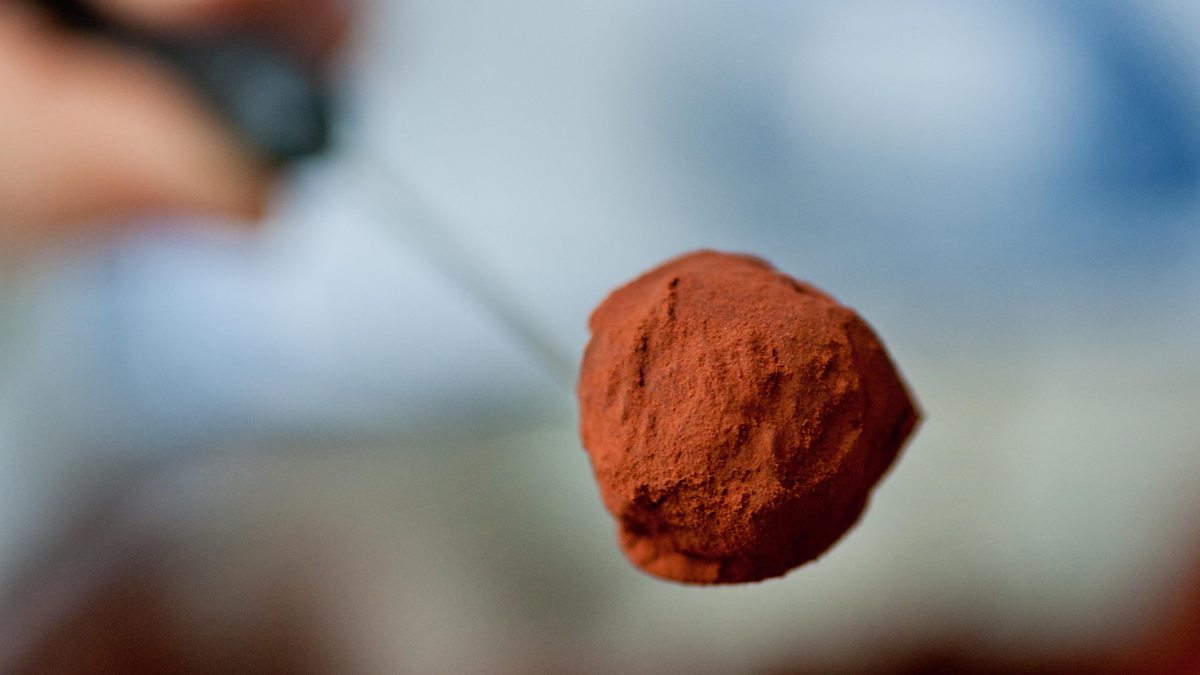 BBC Radio 4 Woman's Hour, Caroline Charles, Chantal Coady, Kate Nash