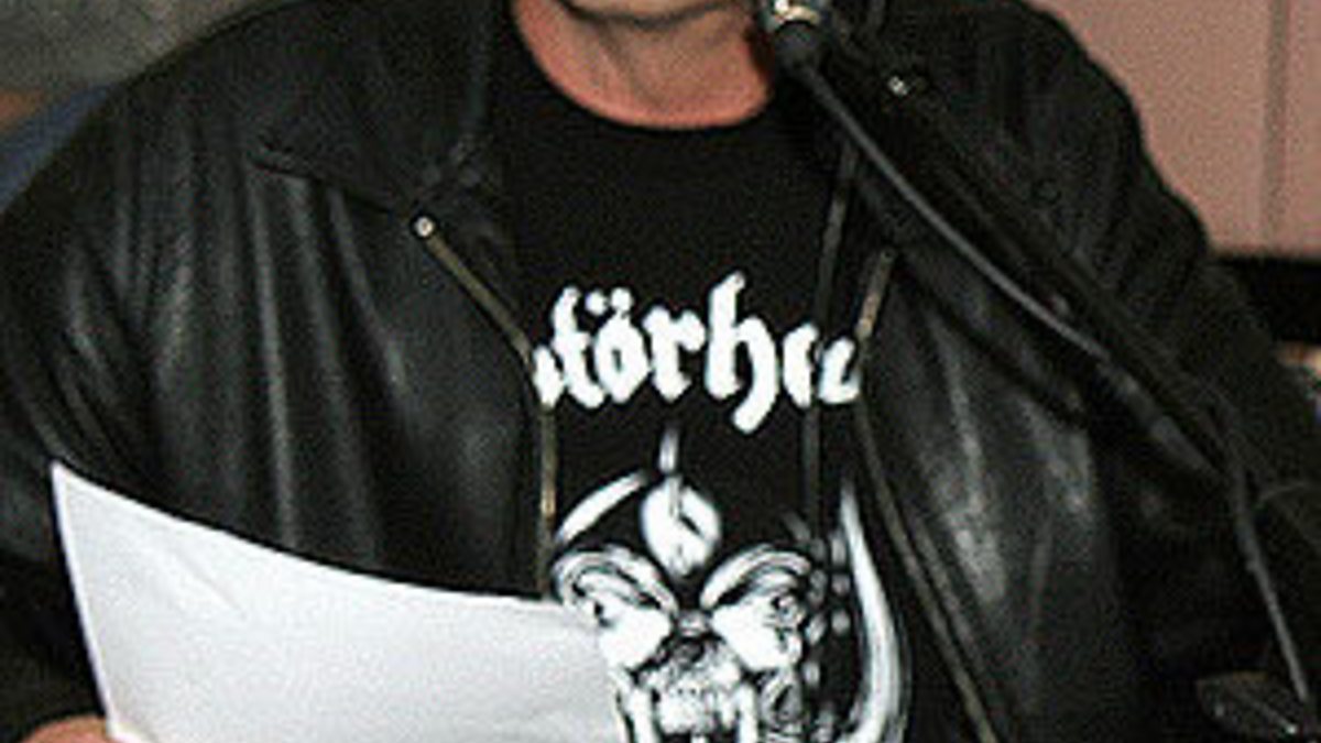 BBC Alan Fletcher in the Live Lounge 30 Nov 07 Alan Fletcher in