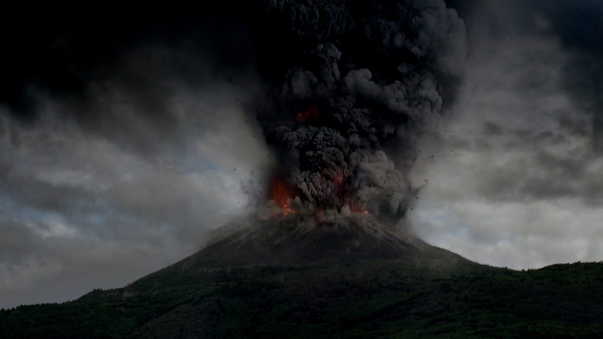 mount vesuvius erupting