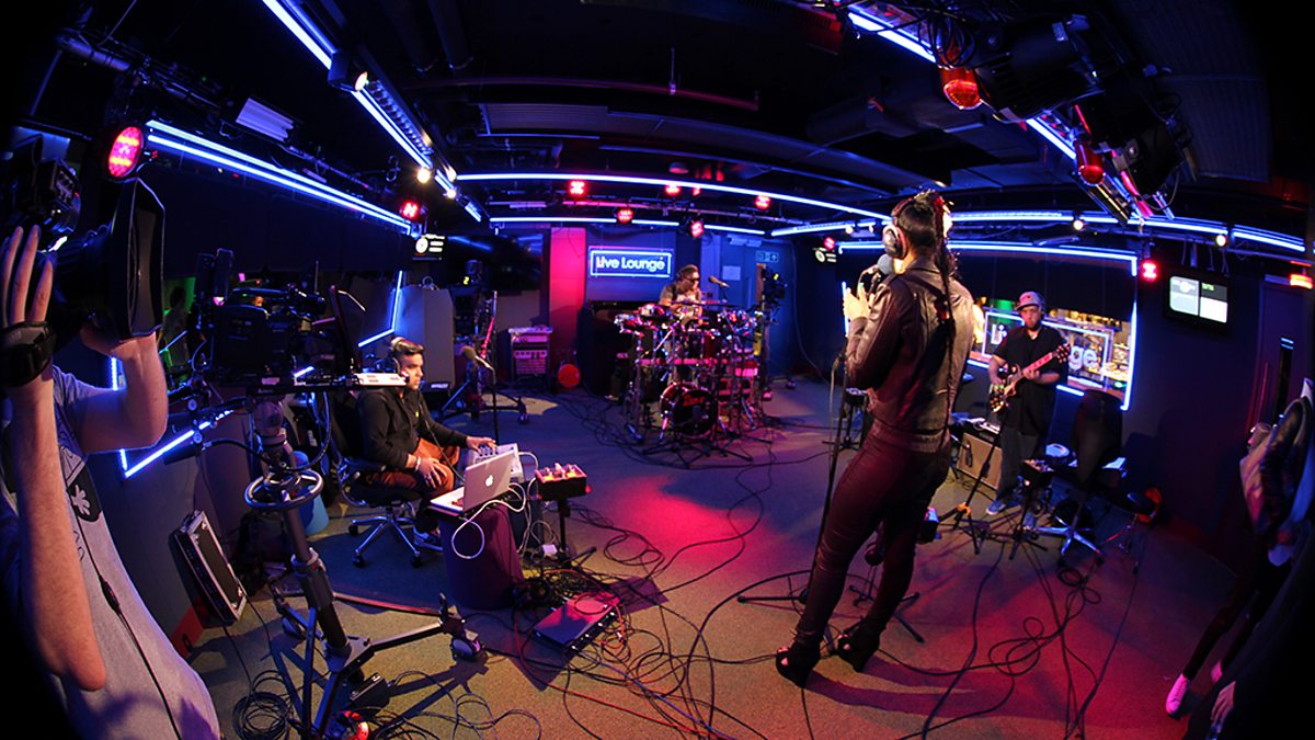 BBC Radio 1Xtra - Trevor Nelson, Naughty Boy in the Live Lounge ...