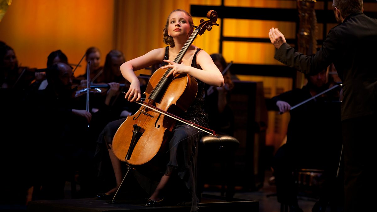 Laura van. Лора Ван дер Хейден. Young musicians Contest.