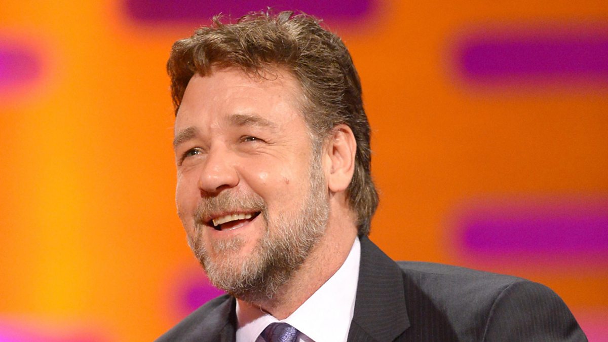 Bbc One The Graham Norton Show Series 13 Episode 11 Russell Crowe Controls The Red Chair 8454