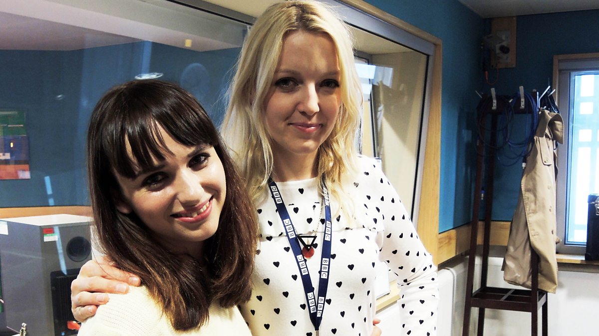 BBC Radio 6 Music - Lauren Laverne, 12/08/2013, Georgia Ruth performs ...