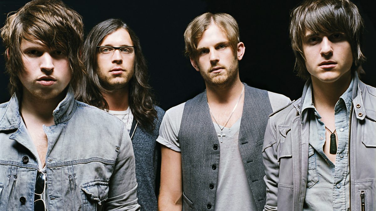 Kings of leon use somebody. Группа Kings of Leon. Kings of Leon 2022. Lion King. Группа оригинал.