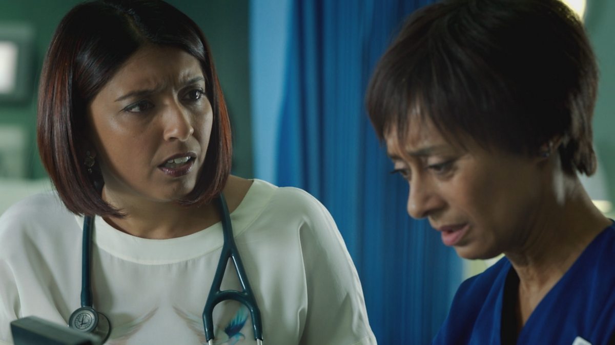 BBC One - Casualty, Series 28, Gloves Off, Zoe’s Suspicions Rise