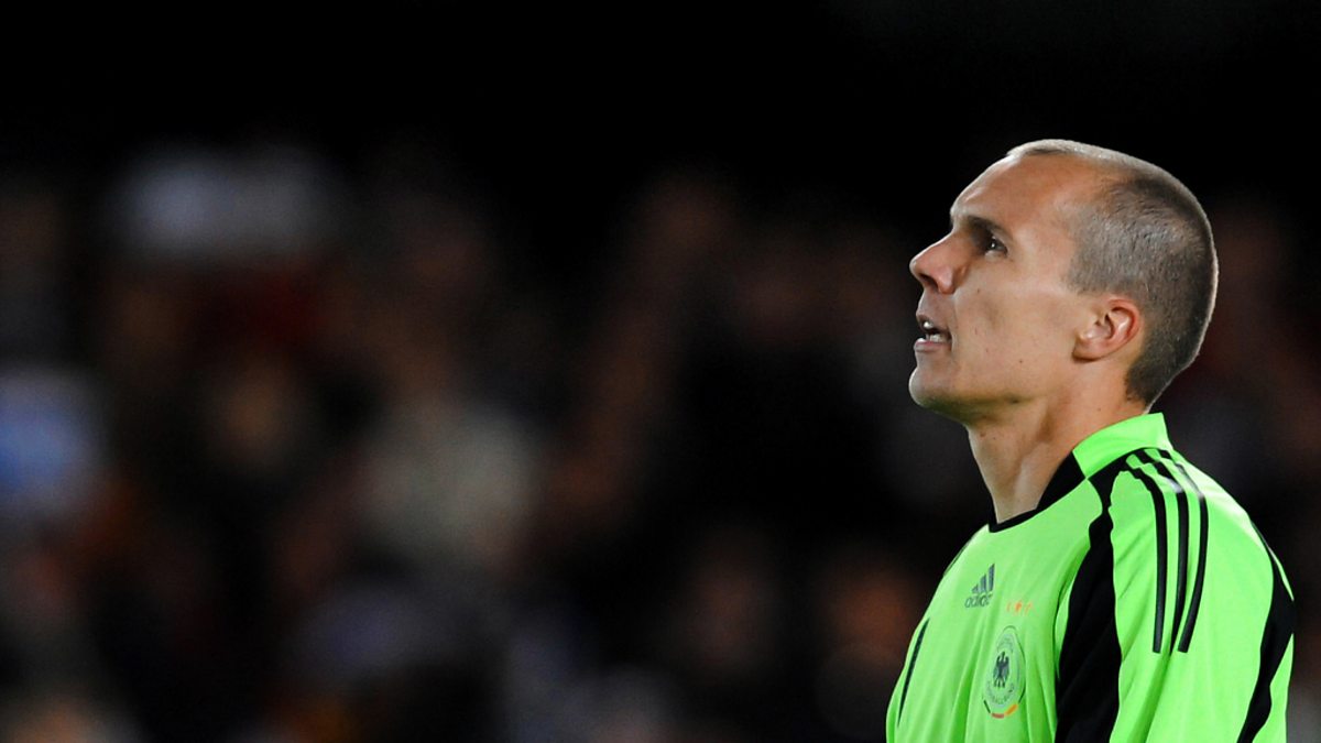 Robert enke. Robert enke barcelona. Robert enke. Энке 5. Пауль энке.