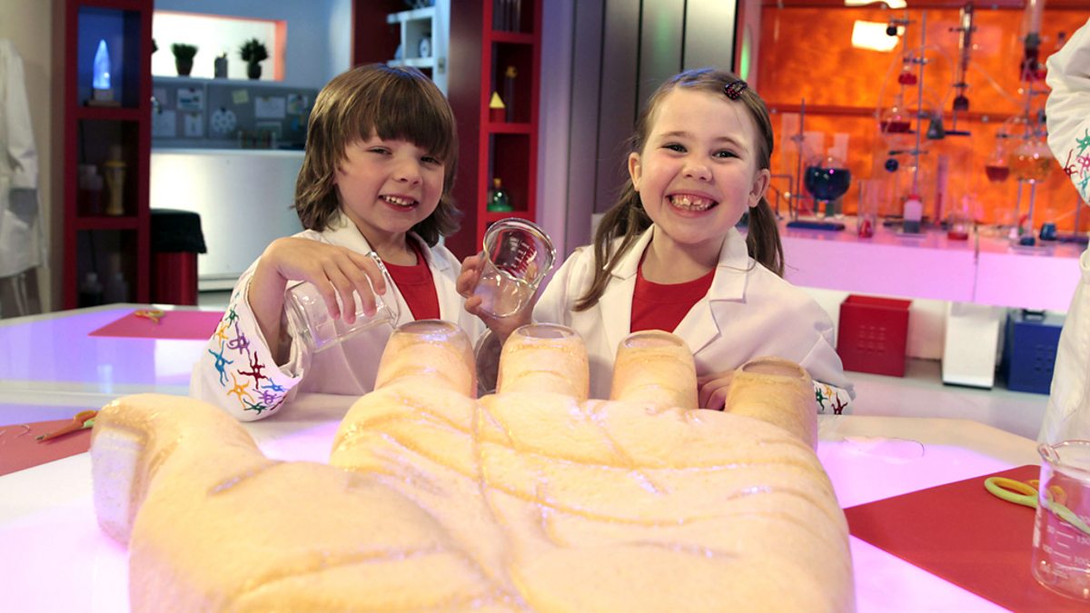 CBeebies - Nina and the Neurons: In the Lab, Wrinkly Fingers