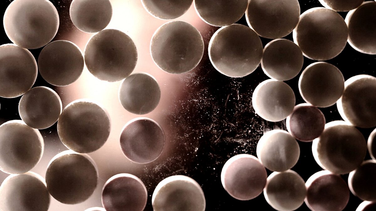 BBC Three How Drugs Work, Ecstasy