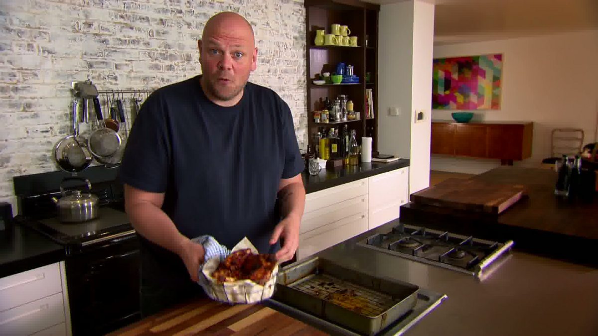BBC Two Tom Kerridge's Proper Pub Food, Outdoor Food, Chicken in a Basket