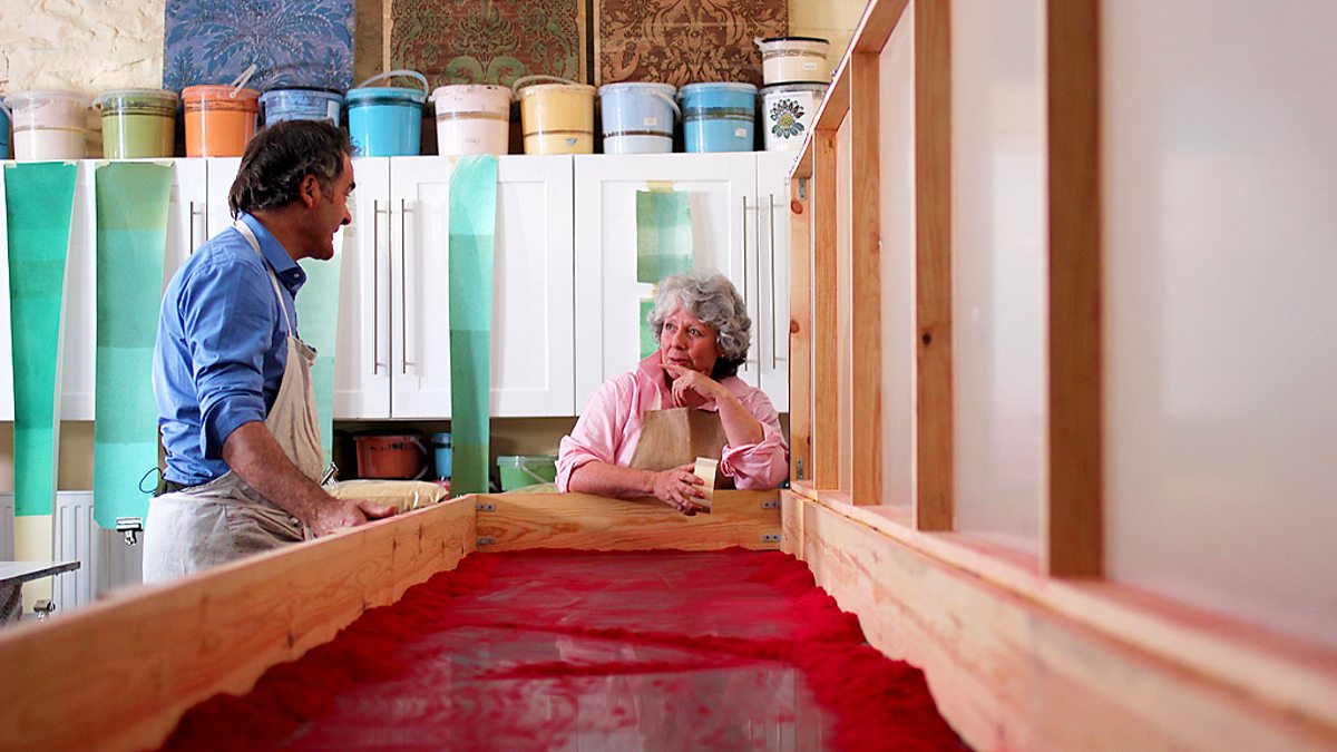 The surprising story of wallpaper - BBC Culture