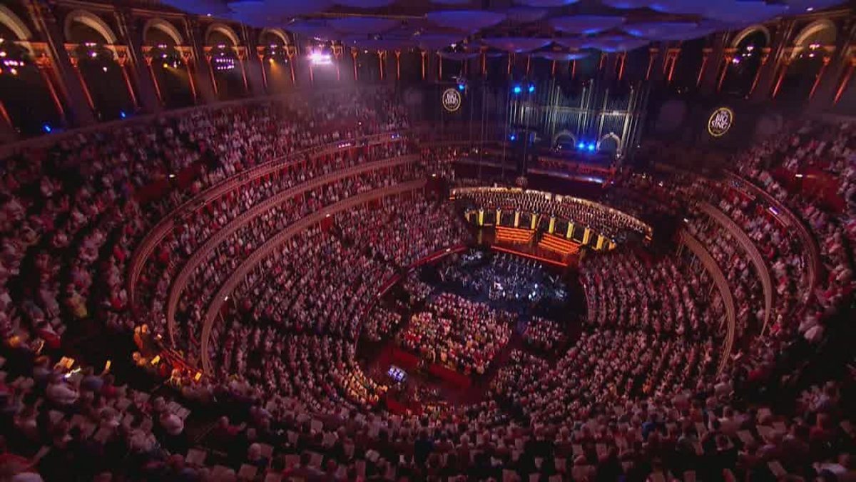 bbc-one-songs-of-praise-big-sing-the-uk-s-top-ten-hymns-big-sing