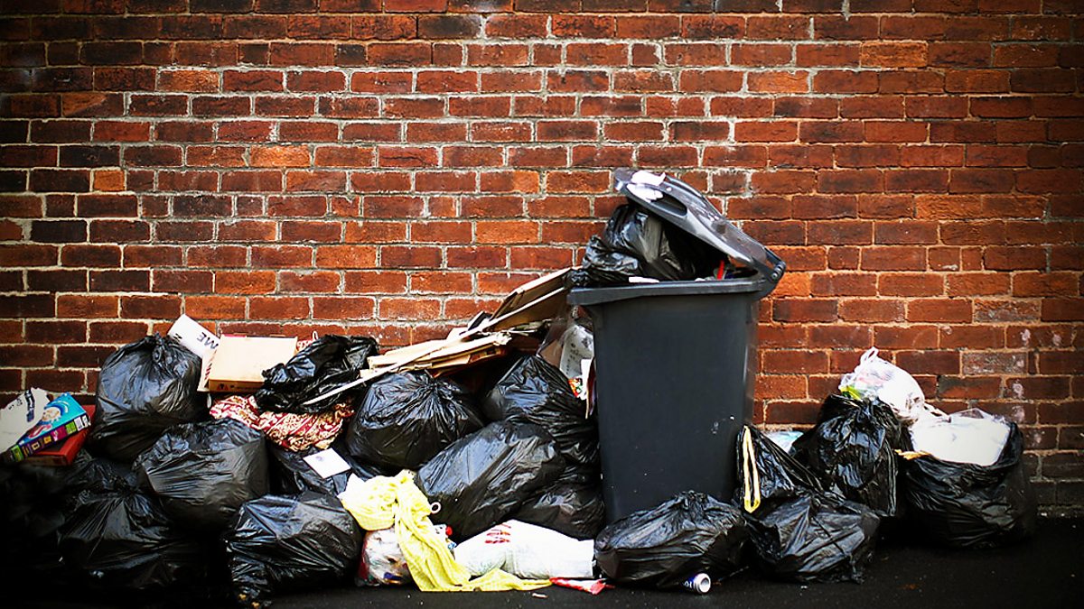 Lots of rubbish. Garbage.