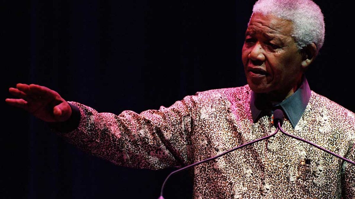 Mandela death: Memories of the man - BBC News