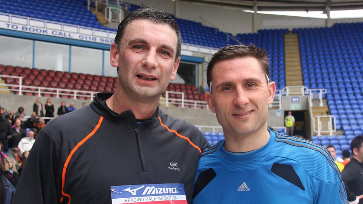 Nicky Forster Người Tạo Cảm Hứng Cả Trên Sân Lẫn Trong Phòng Thay Đồ