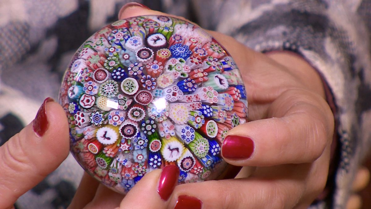 BBC Two Flog It Trade Secrets, Series 3, European, A hefty paperweight