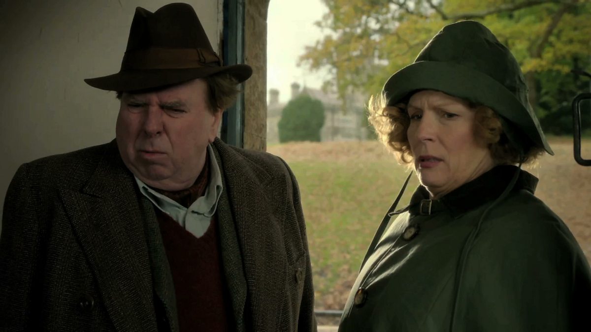 BBC One - Blandings, Series 2, Custody of the Pumpkin, I'm not chasing you