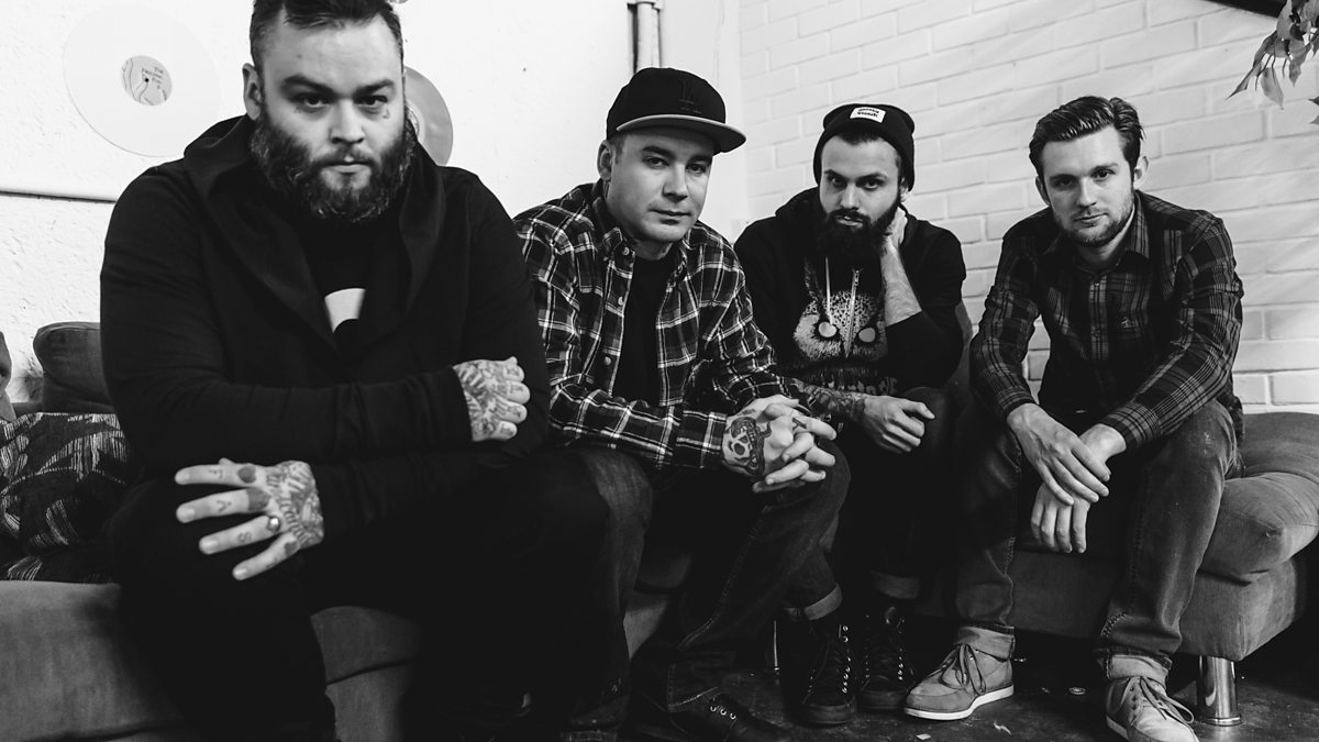 BBC Radio 1 Zane Lowe, Radio 1 Rocks with Lower Than Atlantis