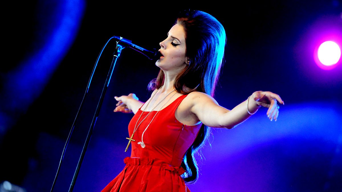 Lana del rey million. Lana del Rey National Anthem.