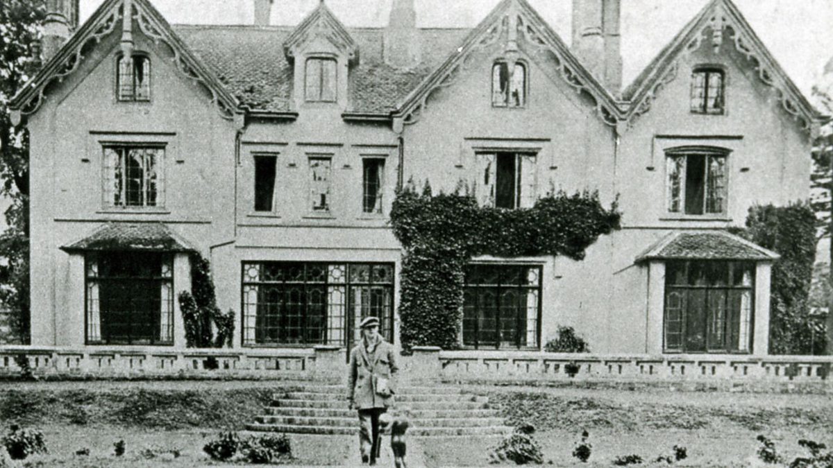 BBC - World War One At Home, Bishopton, Warwickshire: The War Cartoonist