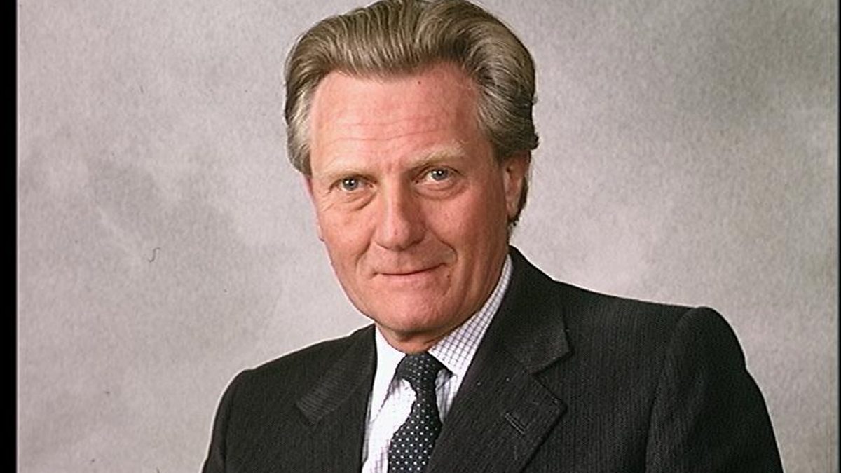 BBC One Coming Home Series 3 Michael Heseltine Returns Home To Wales   P0252f41 