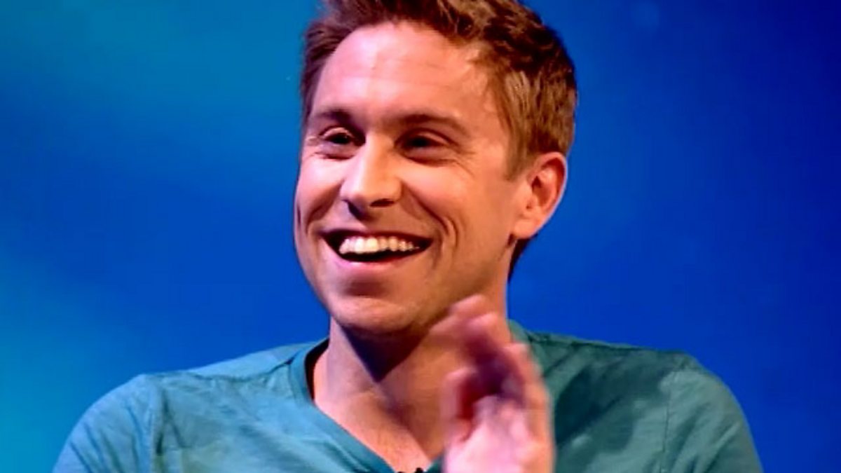 Russell Howard's Good News Series 9 Episode 1