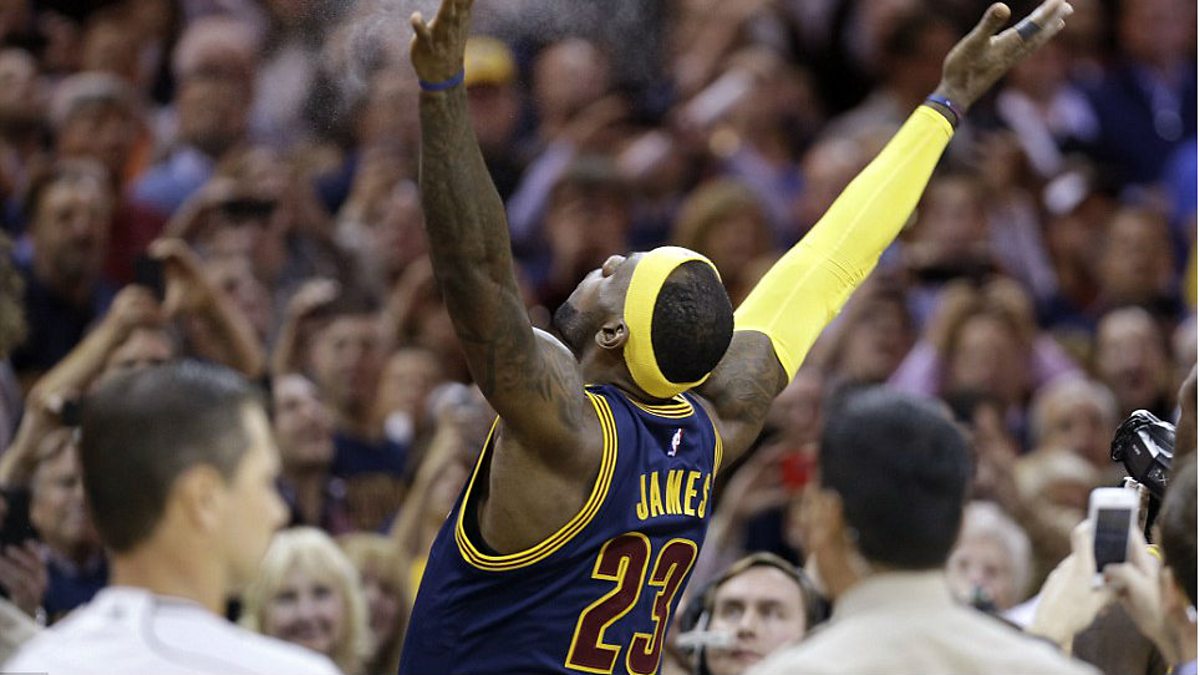 BBC World Service - Sportsworld, LeBron James Returns To Cleveland