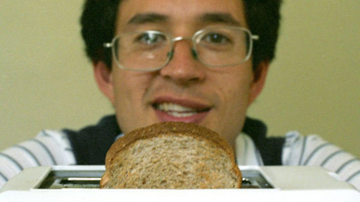 BBC One Bang Goes the Theory, Toaster Balloons