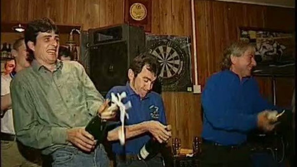 bbc-one-joey-dunlop-a-tribute-1998-isle-of-man-tt-win