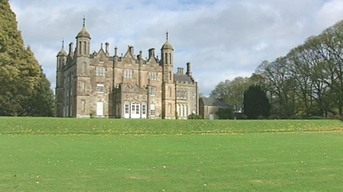 BBC Two - A Dander with Drennan, Series 1, Episode 2, Glenarm Castle Estate