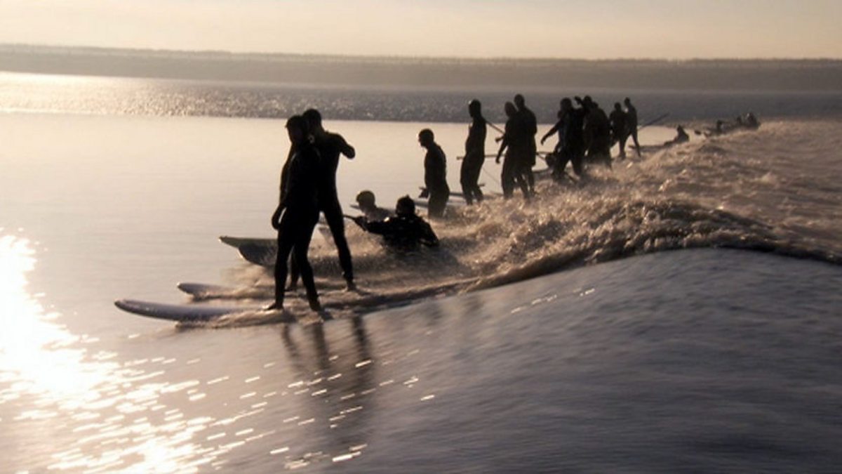 BBC One - Countryfile, 14/03/2010, Surfing the Severn bore