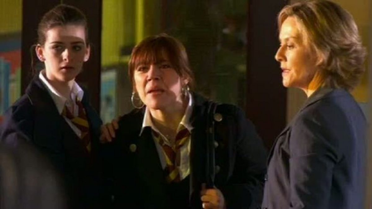 Bbc One Waterloo Road Series 6 Episode 7 Tension Builds Before The Big Debate 7417