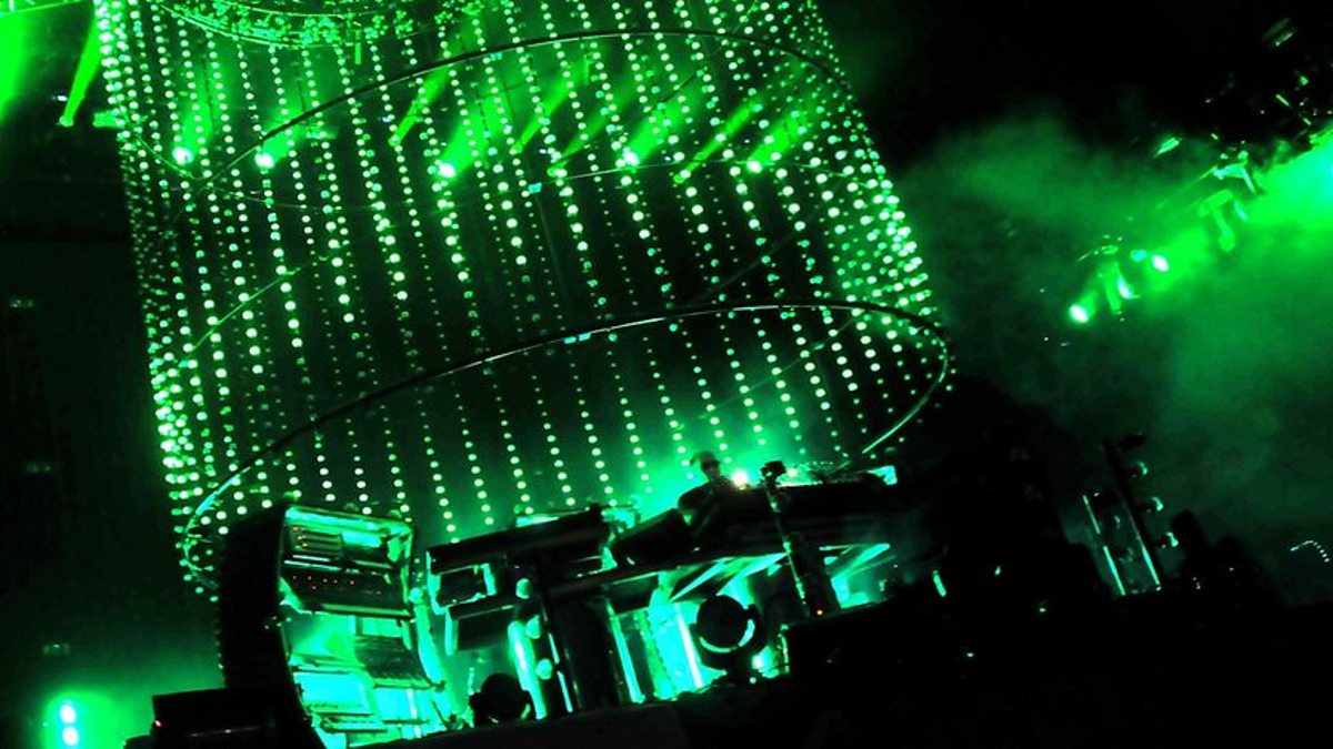 chemical brothers live
