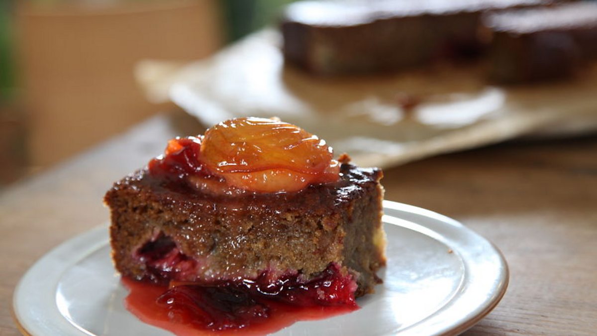 Bbc One Nigel Slater S Simple Cooking Series 1 Sugar And Spice Plum Pudding Cake