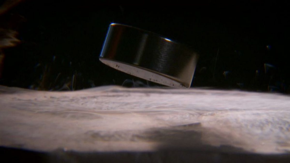 BBC Four How It Works, Ceramics, Superconductors