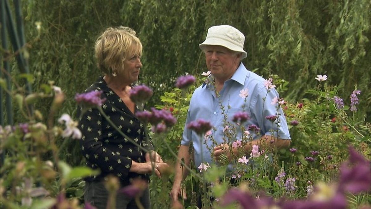 BBC Two Gardeners' World, 2012, Episode 27, Clematis enthusiast