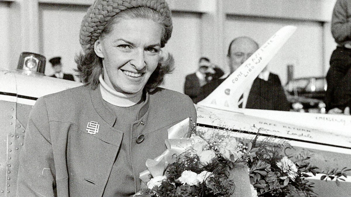 BBC Radio 4 Woman's Hour, Sheila Scott; Symphysiotomy; Feminism and Men