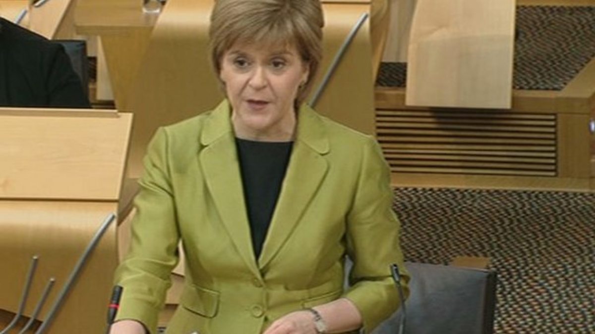 BBC Parliament - Scottish First Minister's Questions, 12/03/2015