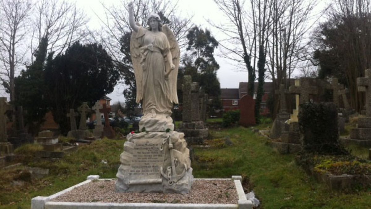 BBC World War One At Home, Weston Mill, Plymouth The Mother of the Navy