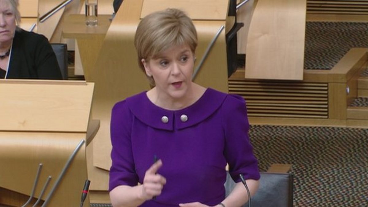 BBC Parliament - Scottish First Minister's Questions, 14/05/2015