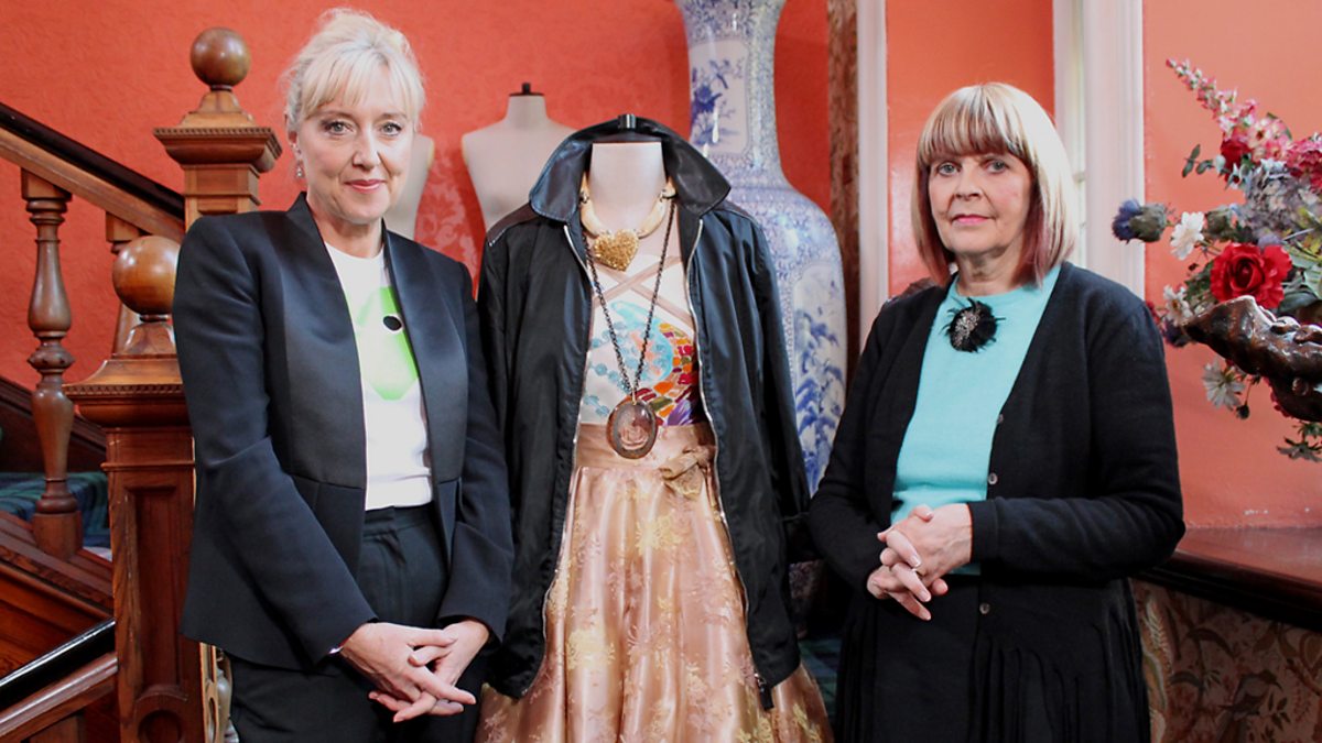 BBC ALBA Stoidhle/The Dressing Up Box