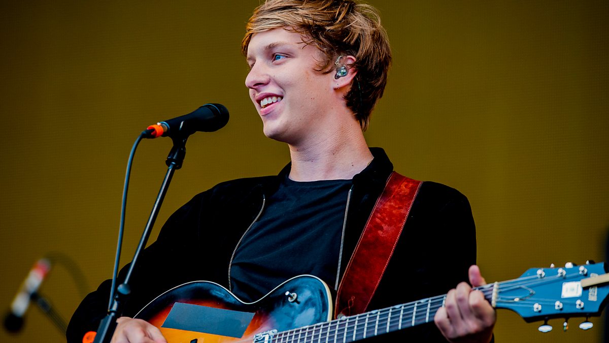 BBC Radio 1 - BBC Radio 1's Big Weekend, 2015, Taylor Swift & George Ezra