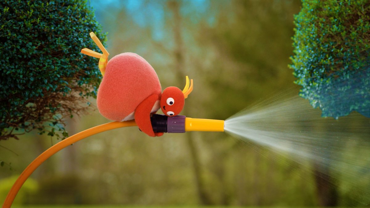 Twirlywoos - Series 2: 1. Getting Wet - Signed - BBC iPlayer