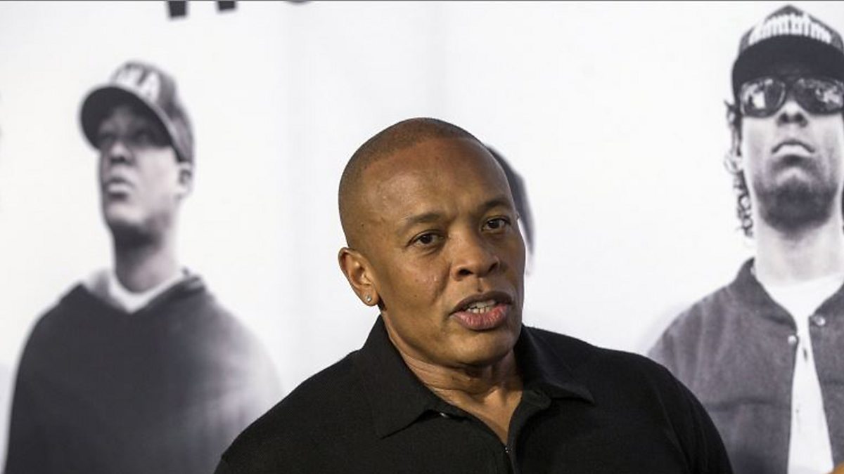 BBC Radio 5 Live - 5 Live In Short, Michel'le: Dr. Dre's public apology ...